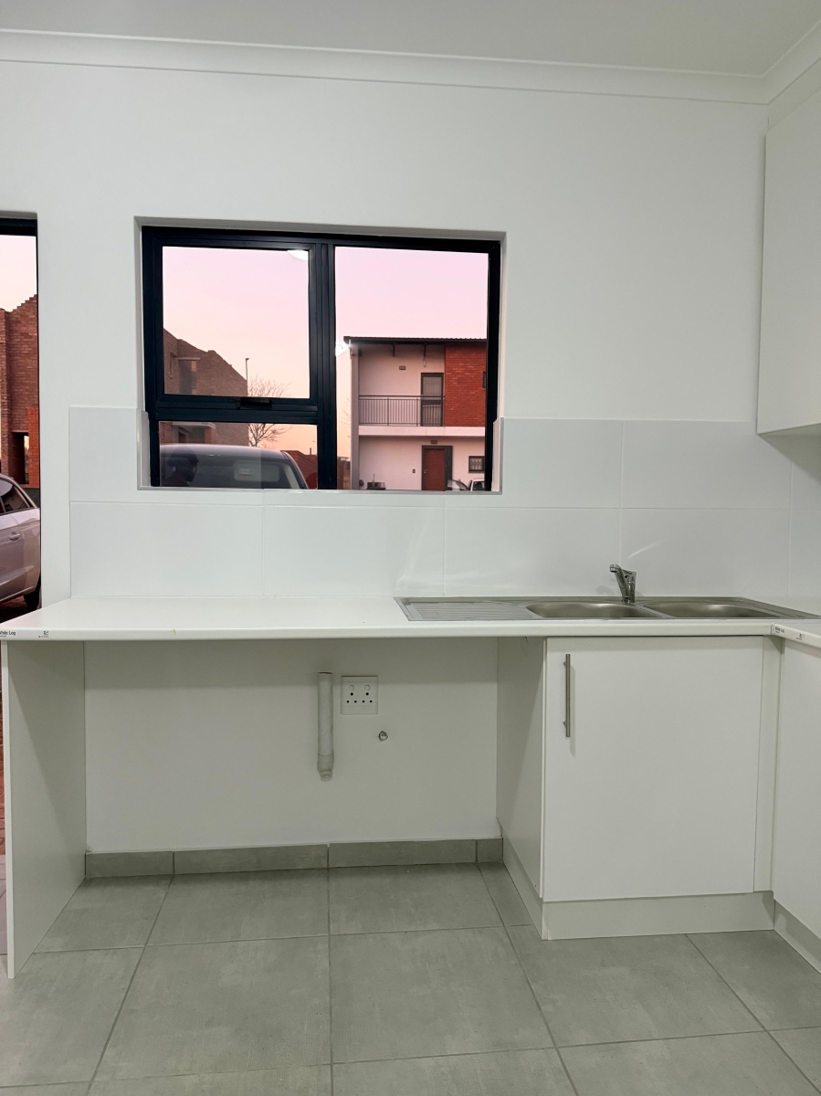 2 Bedroom Property for Sale in Parkdene Gauteng