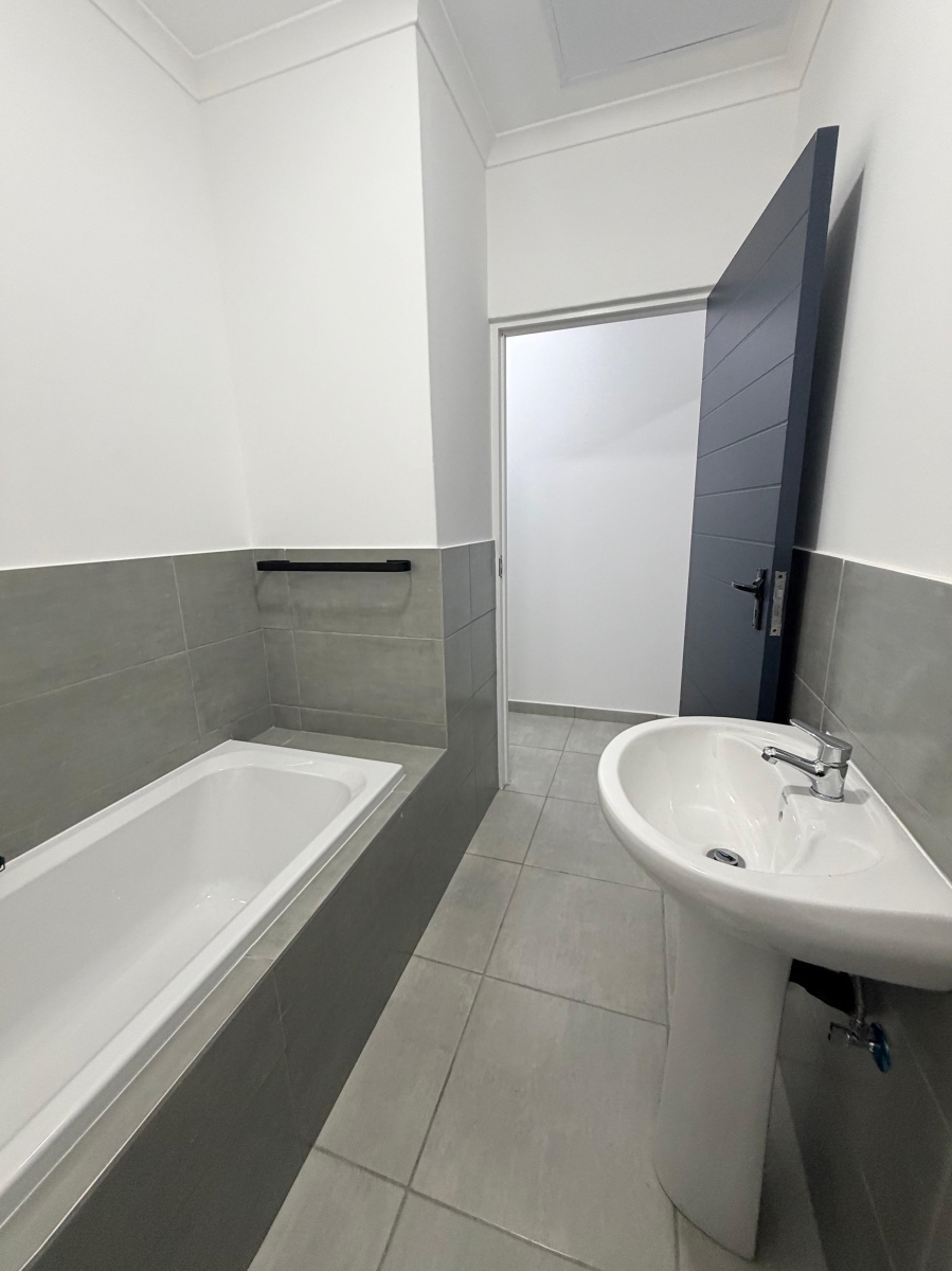 2 Bedroom Property for Sale in Parkdene Gauteng