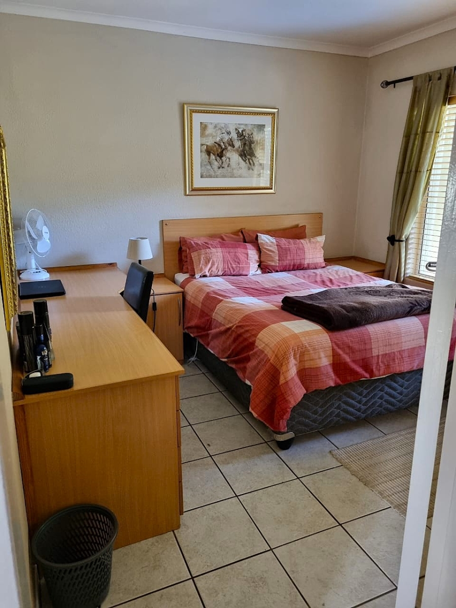 To Let 3 Bedroom Property for Rent in Van Riebeeck Park Gauteng