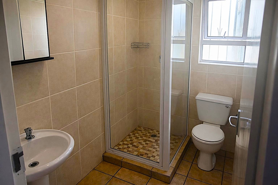 To Let 3 Bedroom Property for Rent in Van Riebeeck Park Gauteng