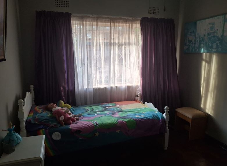 5 Bedroom Property for Sale in Middelvlei A H Gauteng