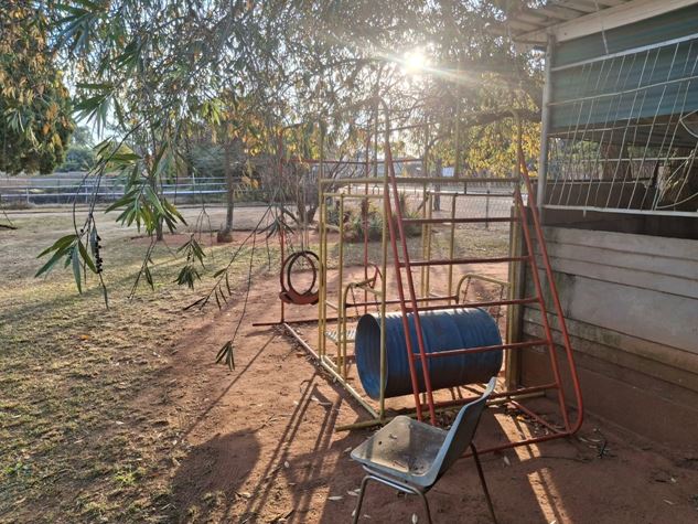 5 Bedroom Property for Sale in Middelvlei A H Gauteng