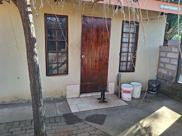 3 Bedroom Property for Sale in Middelvlei A H Gauteng