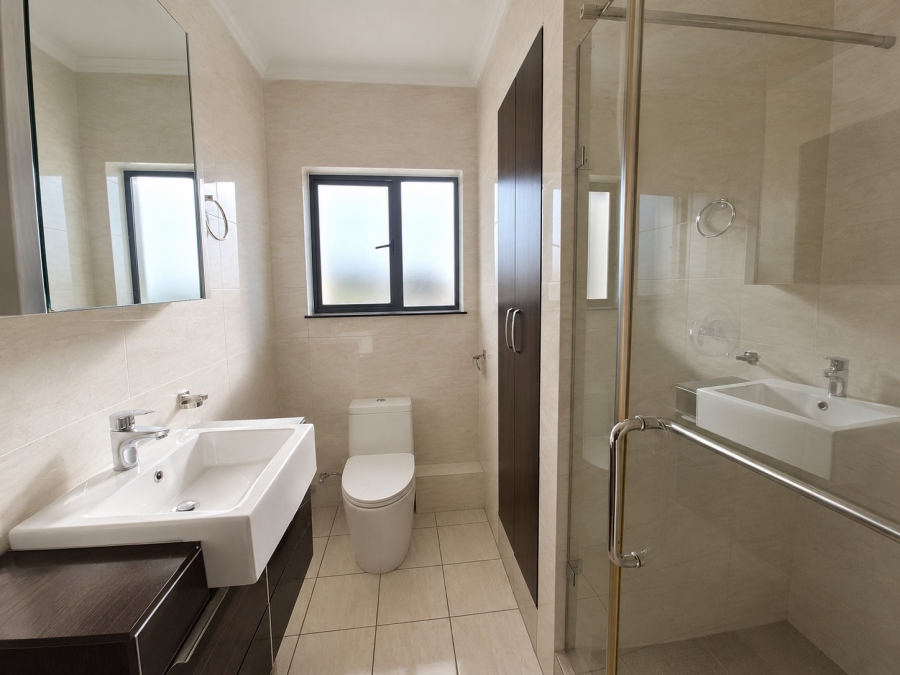 To Let 3 Bedroom Property for Rent in Maroeladal Gauteng