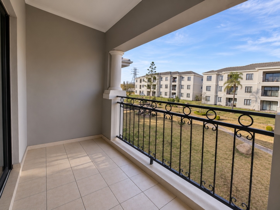 To Let 3 Bedroom Property for Rent in Maroeladal Gauteng