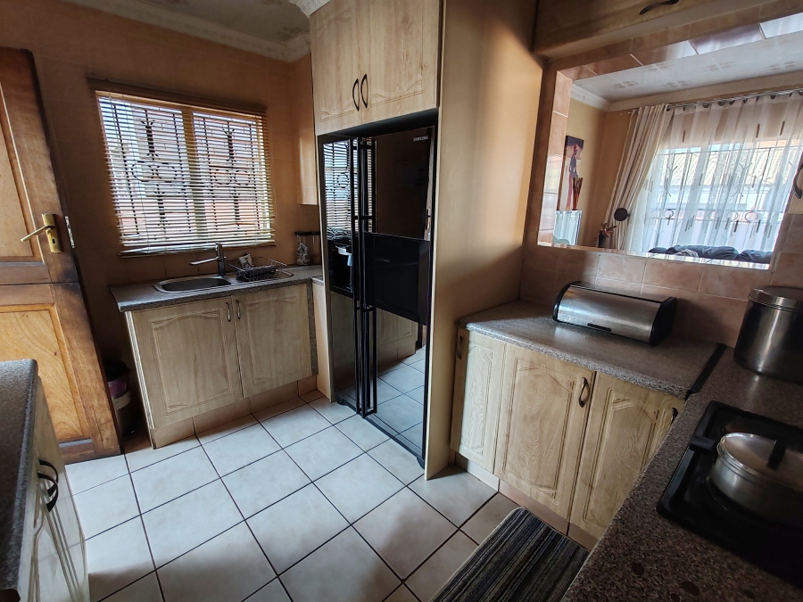 3 Bedroom Property for Sale in Danville Gauteng
