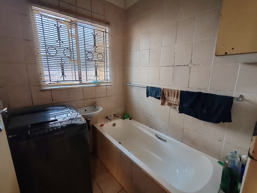 3 Bedroom Property for Sale in Danville Gauteng