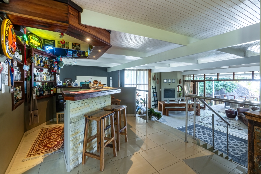 5 Bedroom Property for Sale in Waterkloof Ridge Gauteng