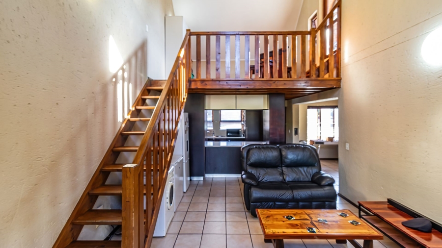 2 Bedroom Property for Sale in Magaliessig Gauteng