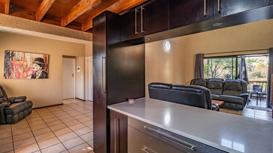 2 Bedroom Property for Sale in Magaliessig Gauteng