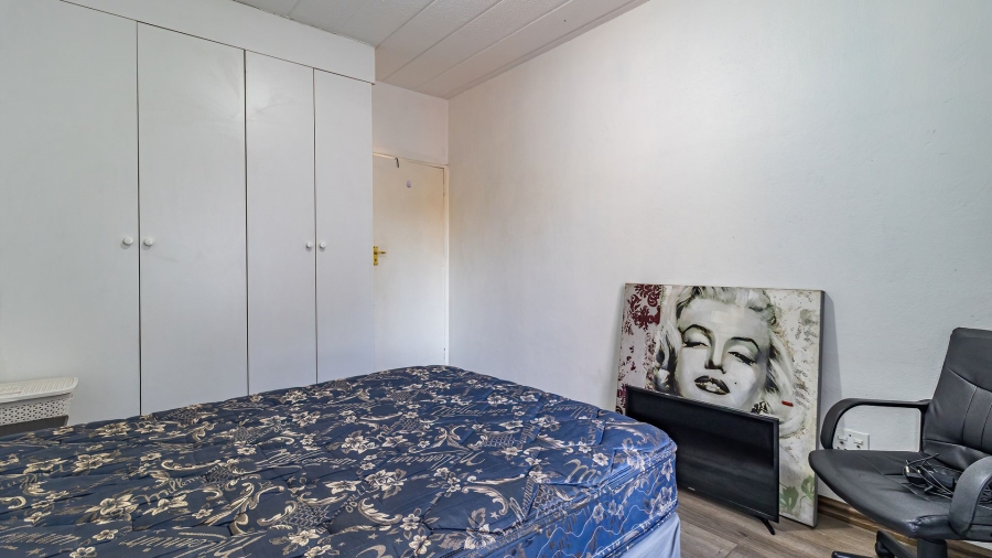 2 Bedroom Property for Sale in Magaliessig Gauteng