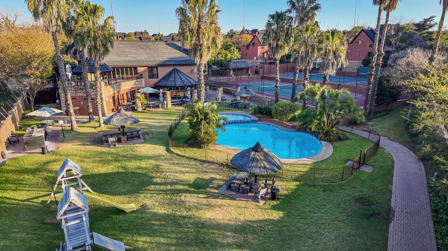 2 Bedroom Property for Sale in Magaliessig Gauteng