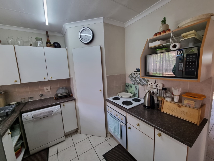 2 Bedroom Property for Sale in Meyerspark Gauteng