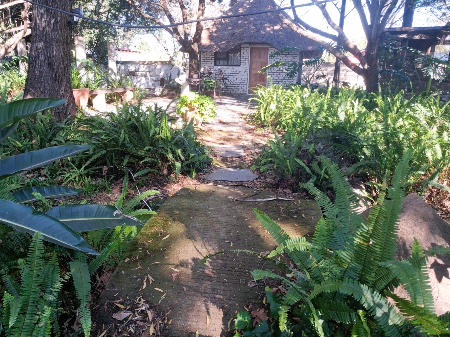 12 Bedroom Property for Sale in Glen Austin Gauteng