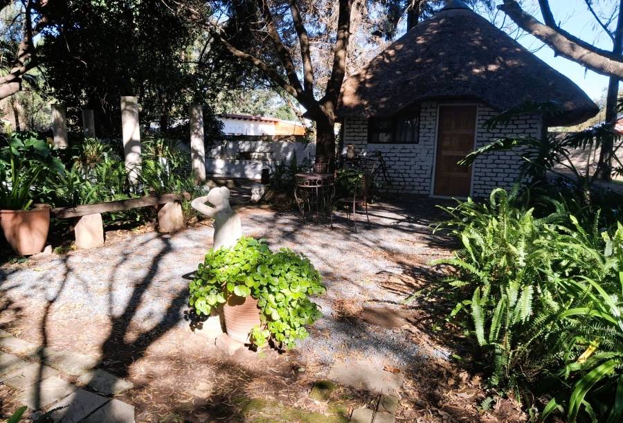 12 Bedroom Property for Sale in Glen Austin Gauteng