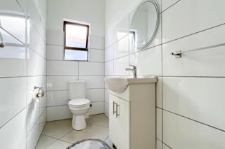 4 Bedroom Property for Sale in South Crest Gauteng