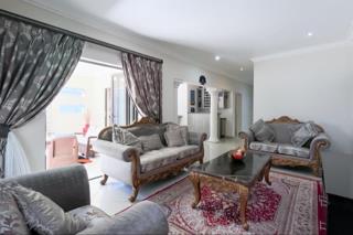 4 Bedroom Property for Sale in South Crest Gauteng