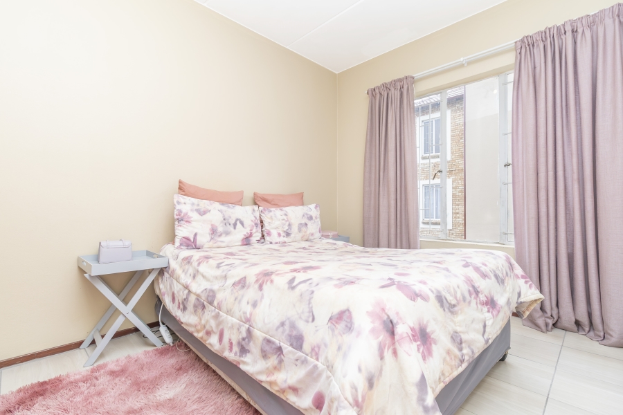 2 Bedroom Property for Sale in North Riding Gauteng