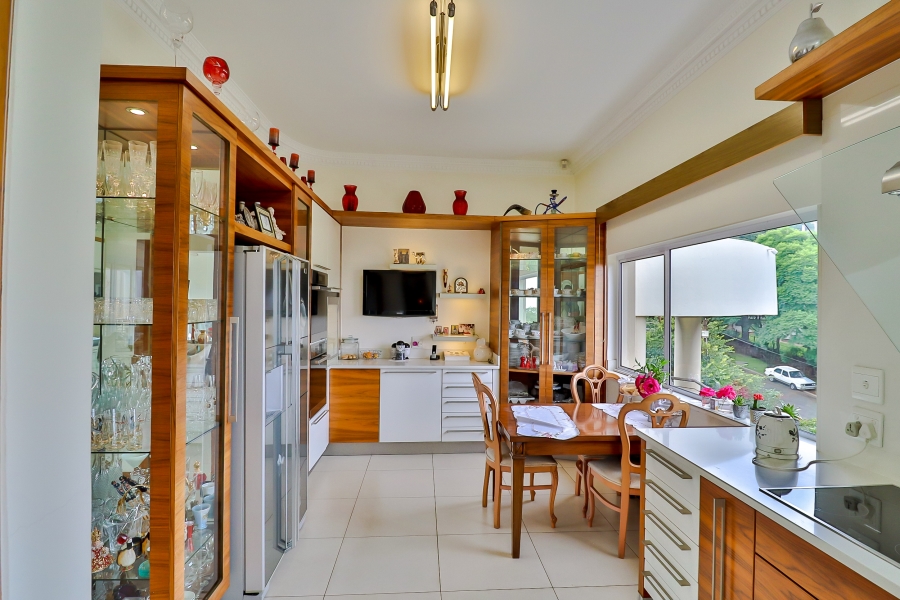 4 Bedroom Property for Sale in Bedfordview Gauteng