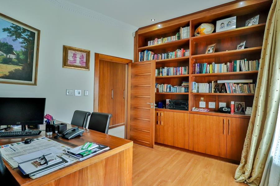 4 Bedroom Property for Sale in Bedfordview Gauteng