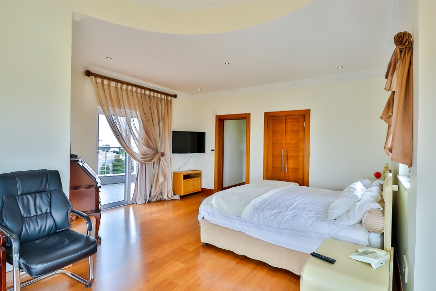 4 Bedroom Property for Sale in Bedfordview Gauteng