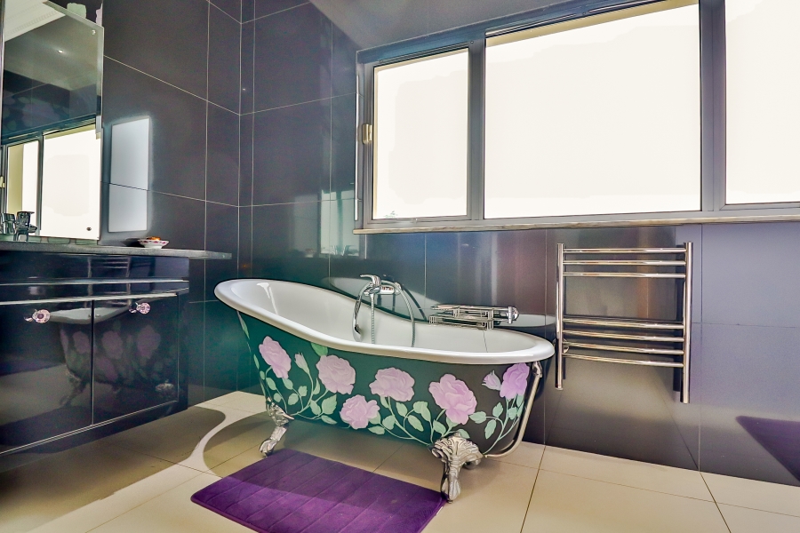 4 Bedroom Property for Sale in Bedfordview Gauteng