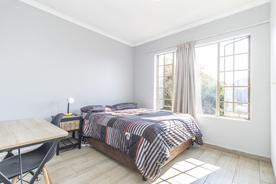 2 Bedroom Property for Sale in Sonneglans Gauteng