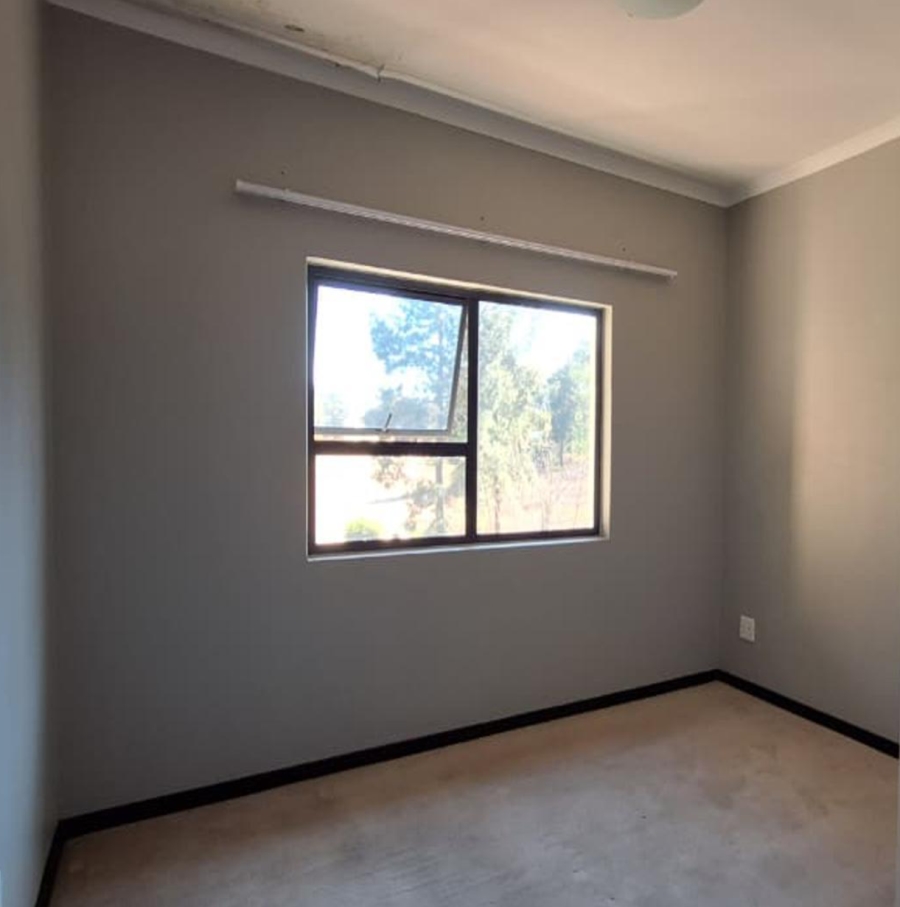 2 Bedroom Property for Sale in Lilianton Gauteng