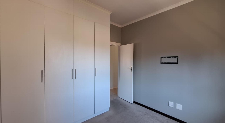 2 Bedroom Property for Sale in Lilianton Gauteng