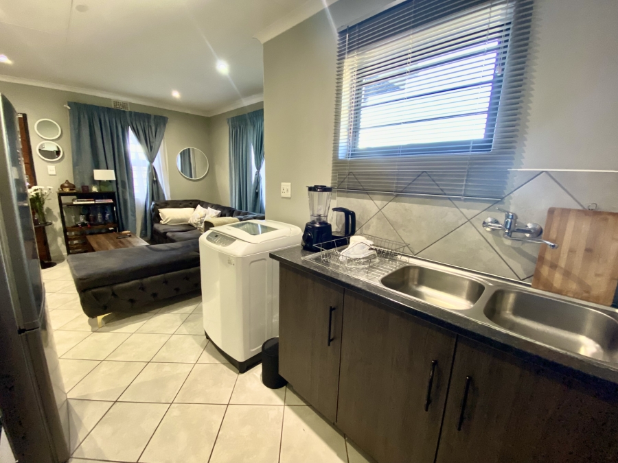 3 Bedroom Property for Sale in Lotus Gardens Gauteng