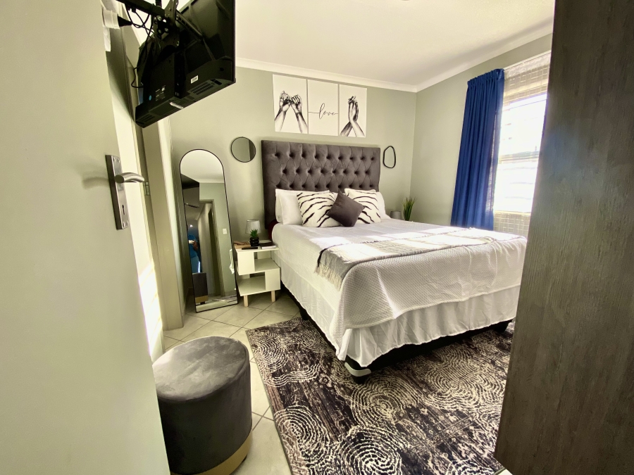 3 Bedroom Property for Sale in Lotus Gardens Gauteng