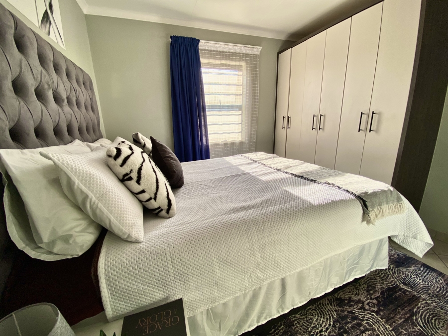 3 Bedroom Property for Sale in Lotus Gardens Gauteng