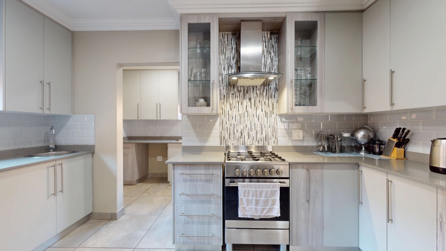 3 Bedroom Property for Sale in Dayanglen Gauteng