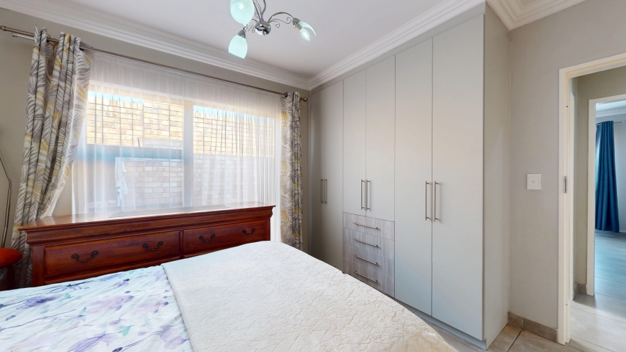 3 Bedroom Property for Sale in Dayanglen Gauteng