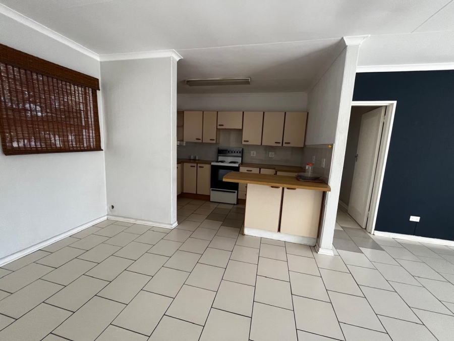 2 Bedroom Property for Sale in Fairland Gauteng