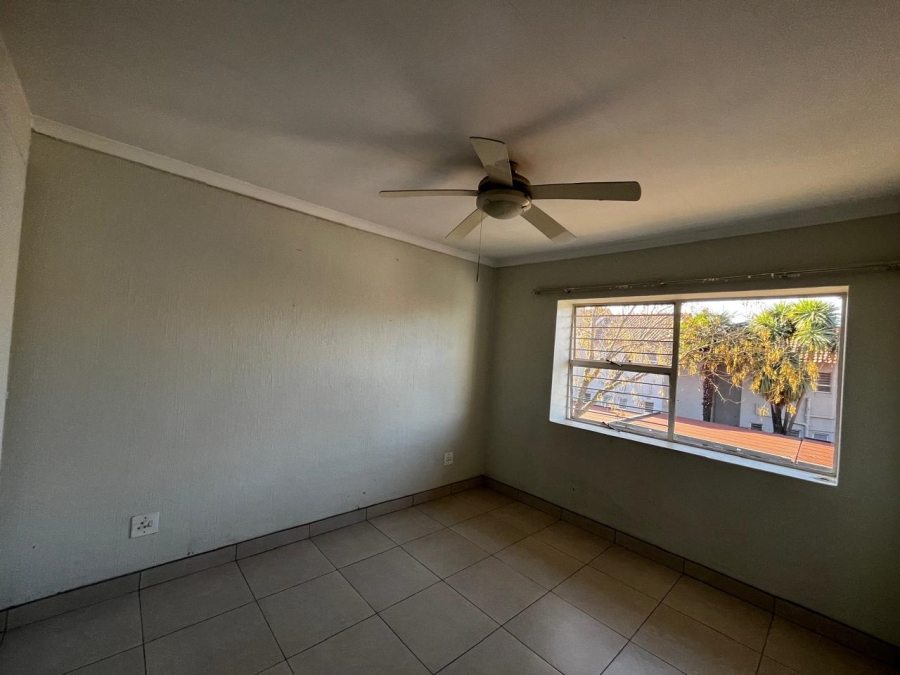 2 Bedroom Property for Sale in Fairland Gauteng