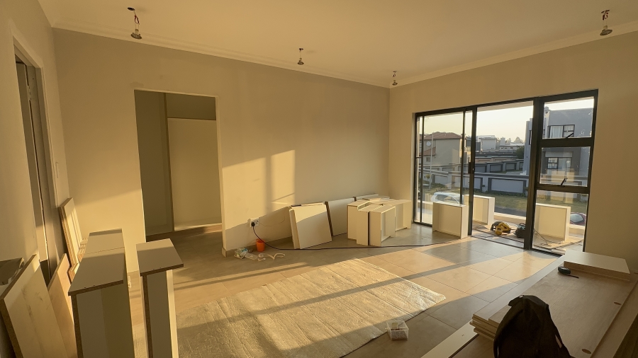 4 Bedroom Property for Sale in Helderwyk Gauteng