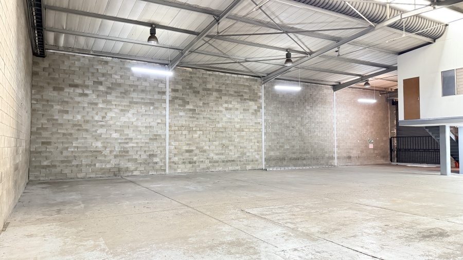 To Let Commercial Property for Rent in Kosmosdal Gauteng