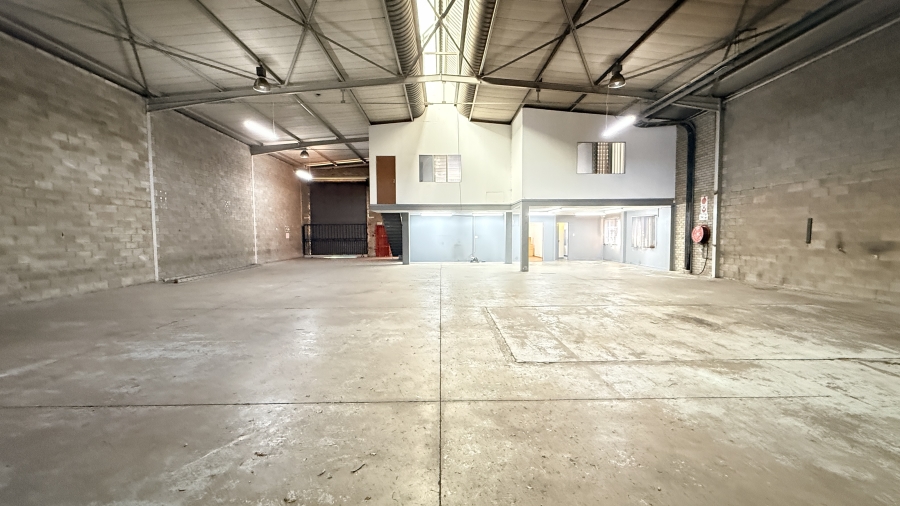 To Let Commercial Property for Rent in Kosmosdal Gauteng
