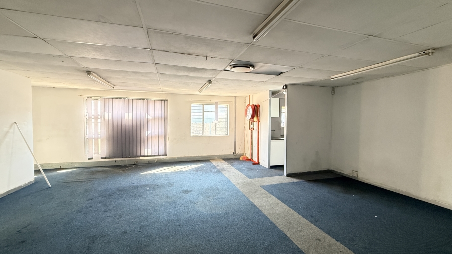 To Let Commercial Property for Rent in Kosmosdal Gauteng