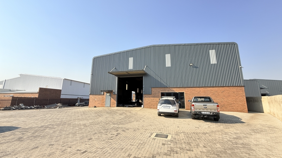 To Let Commercial Property for Rent in Knoppieslaagte Gauteng