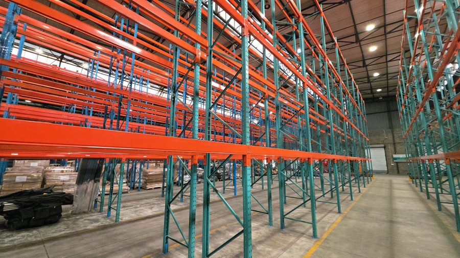 To Let Commercial Property for Rent in Randjespark Gauteng