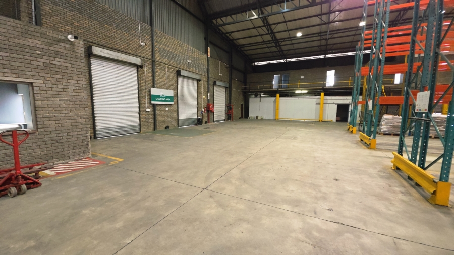 To Let Commercial Property for Rent in Randjespark Gauteng