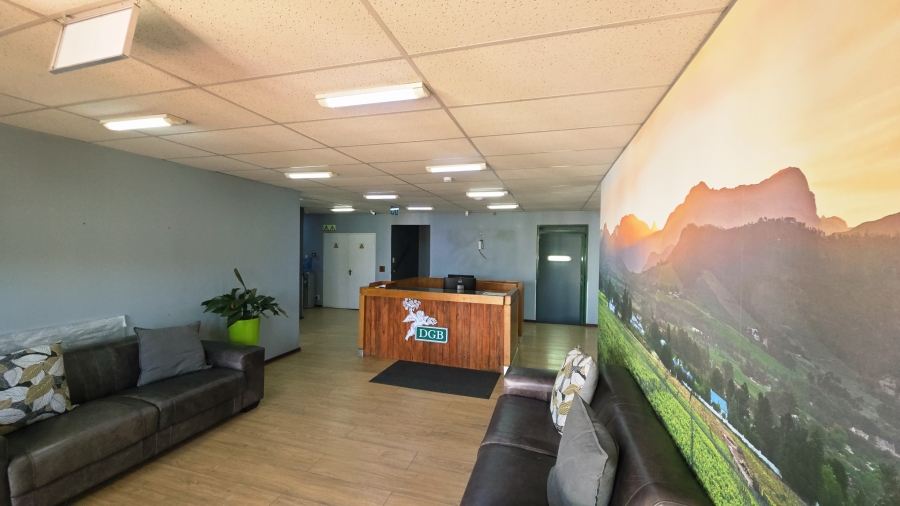 To Let Commercial Property for Rent in Randjespark Gauteng