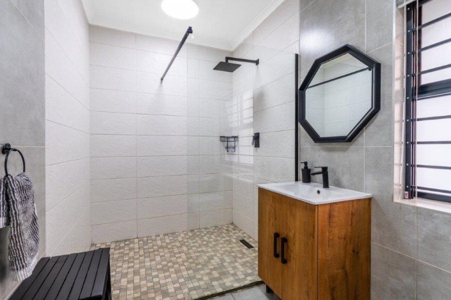4 Bedroom Property for Sale in Dowerglen Gauteng