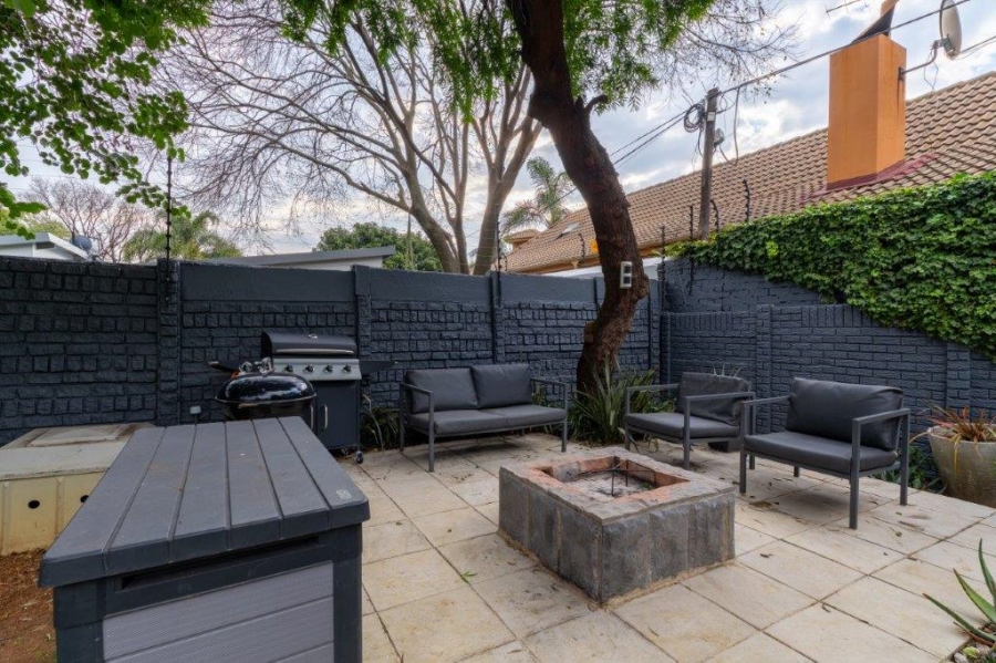4 Bedroom Property for Sale in Dowerglen Gauteng