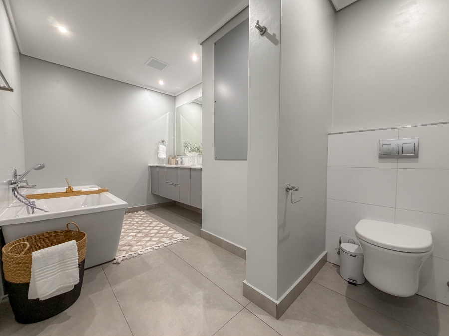 To Let 3 Bedroom Property for Rent in Ascend to Midstream Gauteng