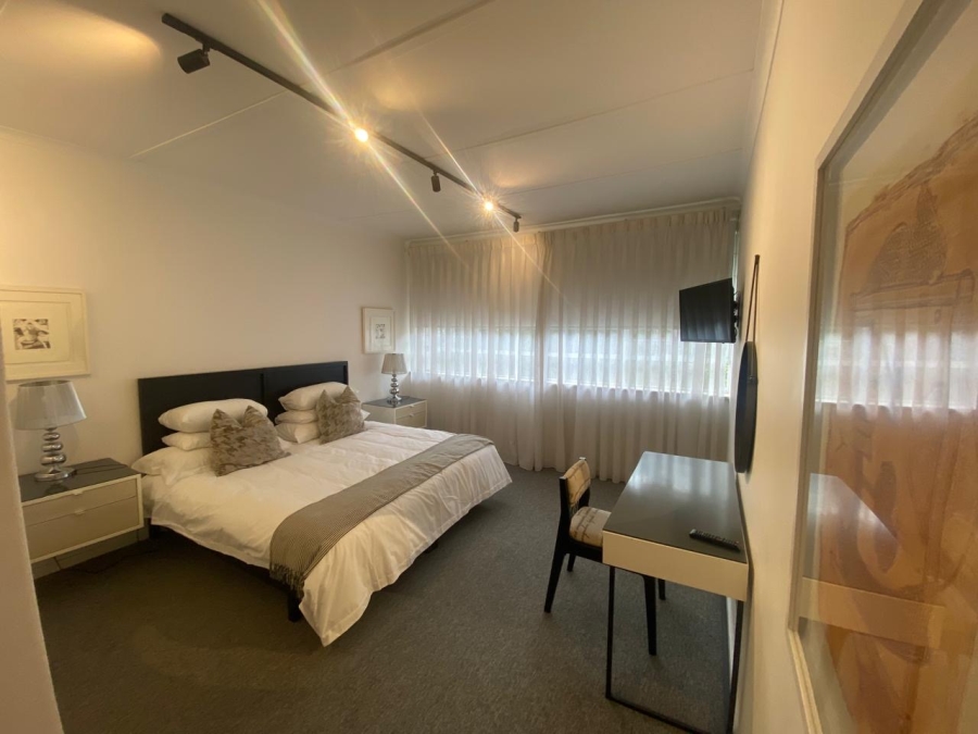To Let 2 Bedroom Property for Rent in Atholl Gauteng