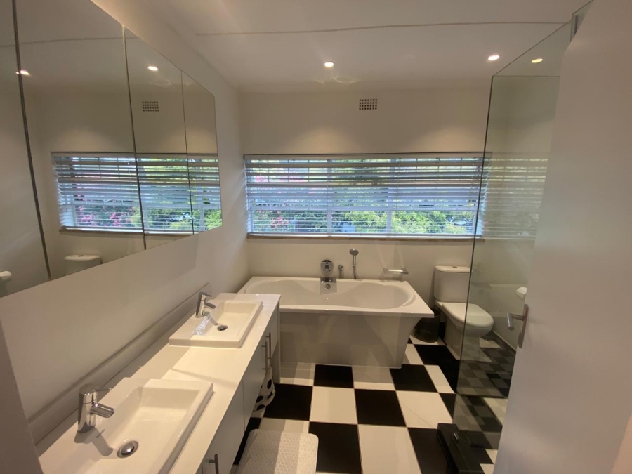 To Let 2 Bedroom Property for Rent in Atholl Gauteng