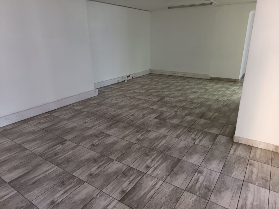 To Let Commercial Property for Rent in Allens Nek Gauteng